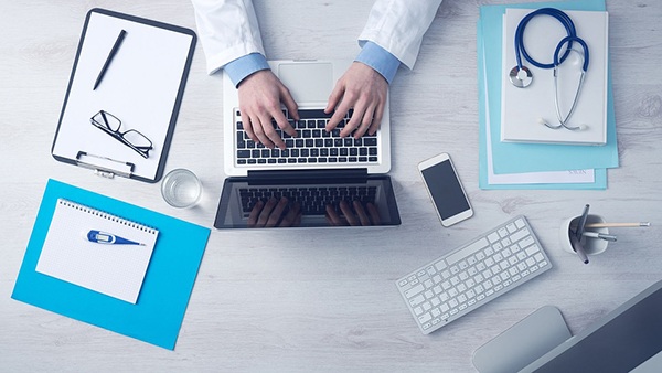 85% van de Nederlanders met gezondheidsklachten zoekt op internet